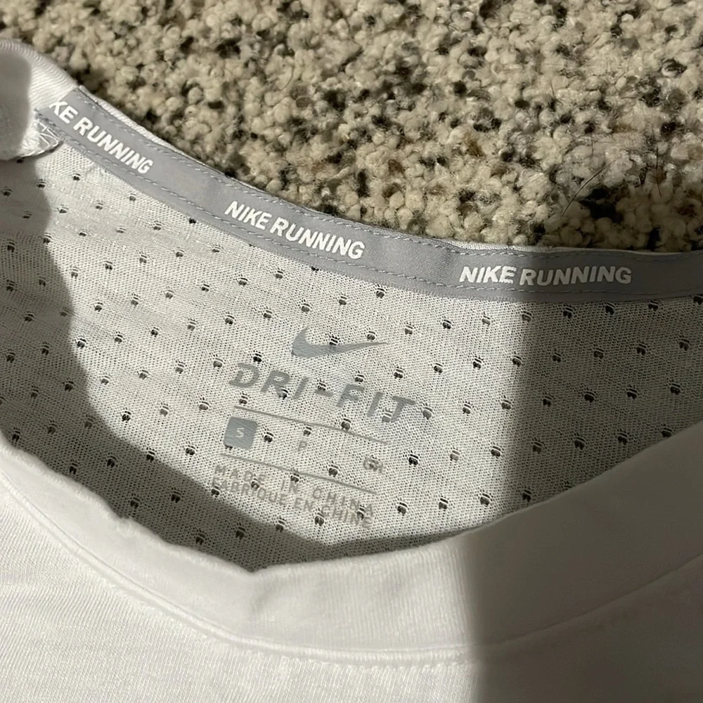 Nike White Dri-FIT Running Shirt women’s small